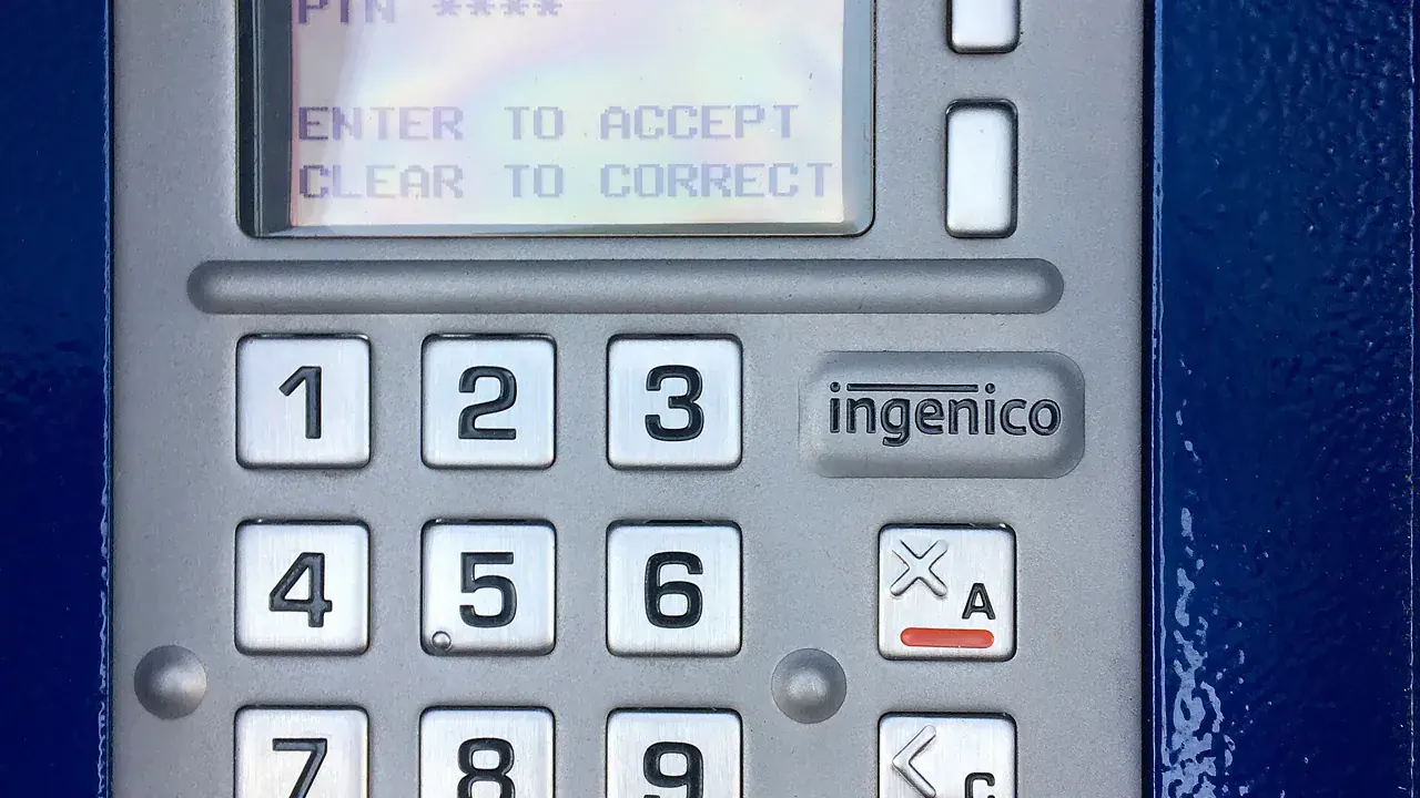 A card payment terminal keypad